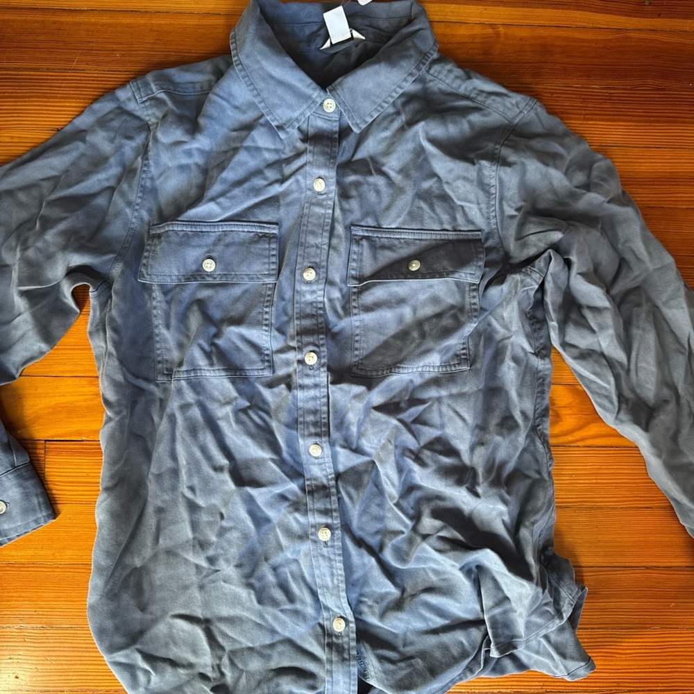 L.L. Bean blue/grat Casual Button-Down Shirt